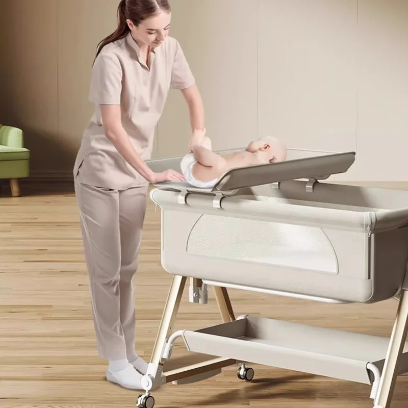 Łóżeczko dziecięce 8-w-1, inte – Baby Nursery Trolley recenzja i cena