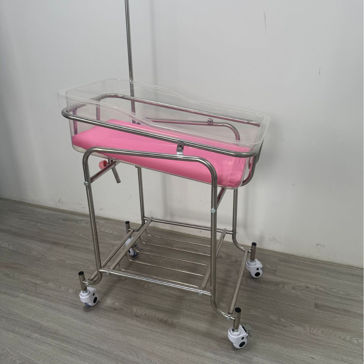 Wózek do kołyski niemowlęcej z – Baby Nursery Trolley recenzja i cena